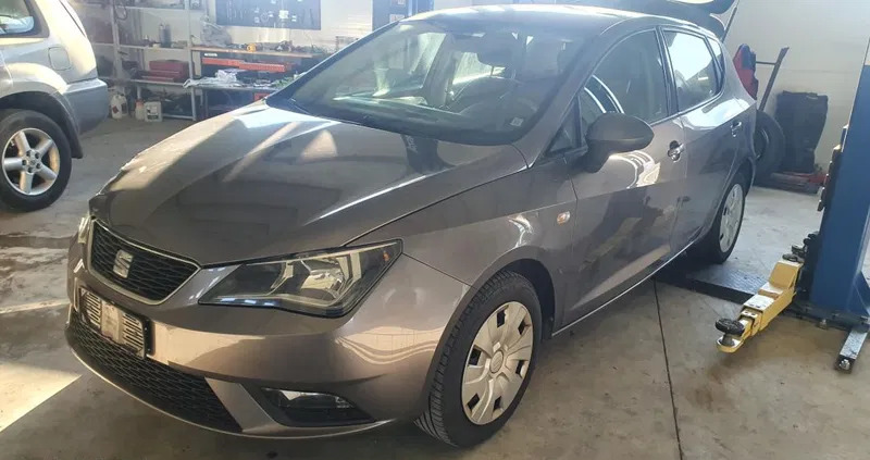 samochody osobowe Seat Ibiza cena 20500 przebieg: 130000, rok produkcji 2017 z Tarnobrzeg